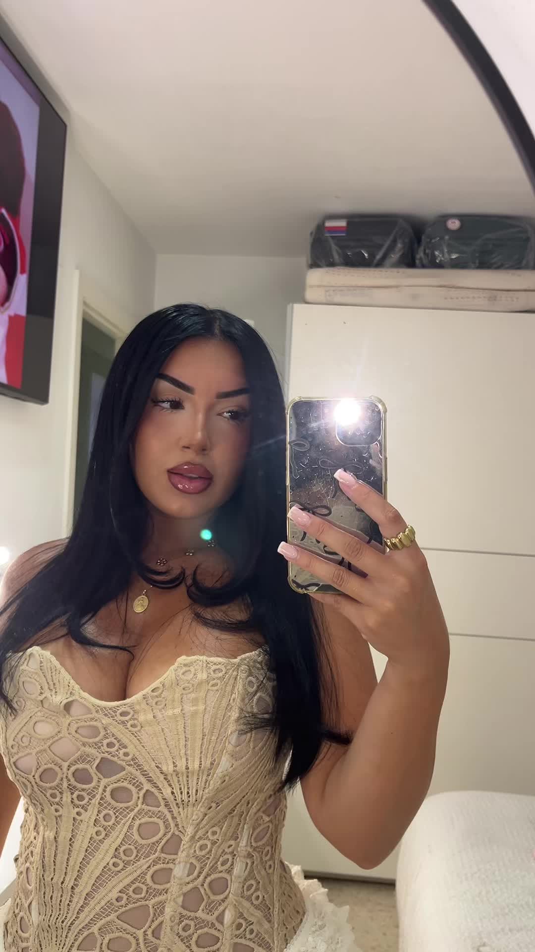 @sheilatrs
