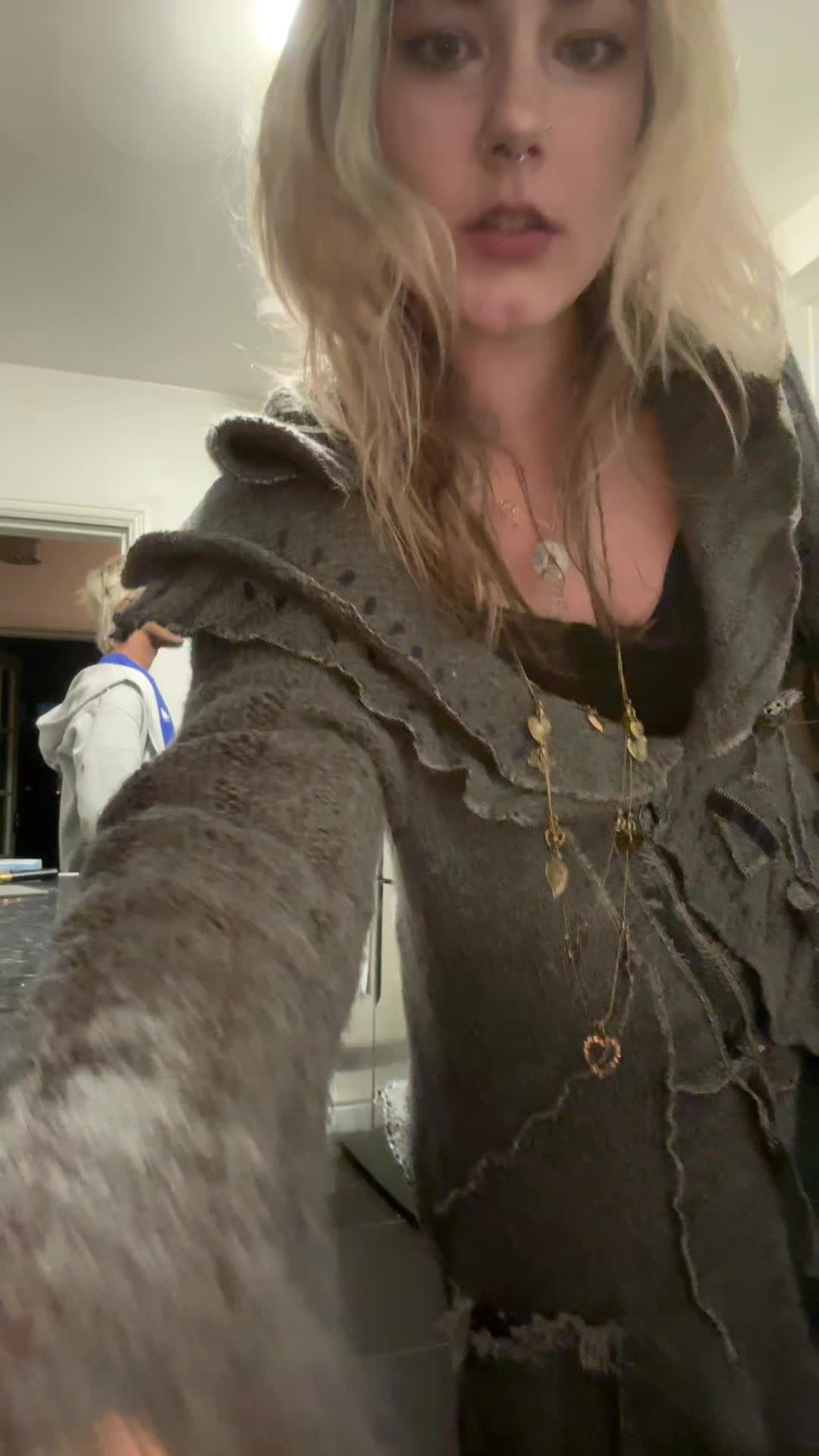 @вишня