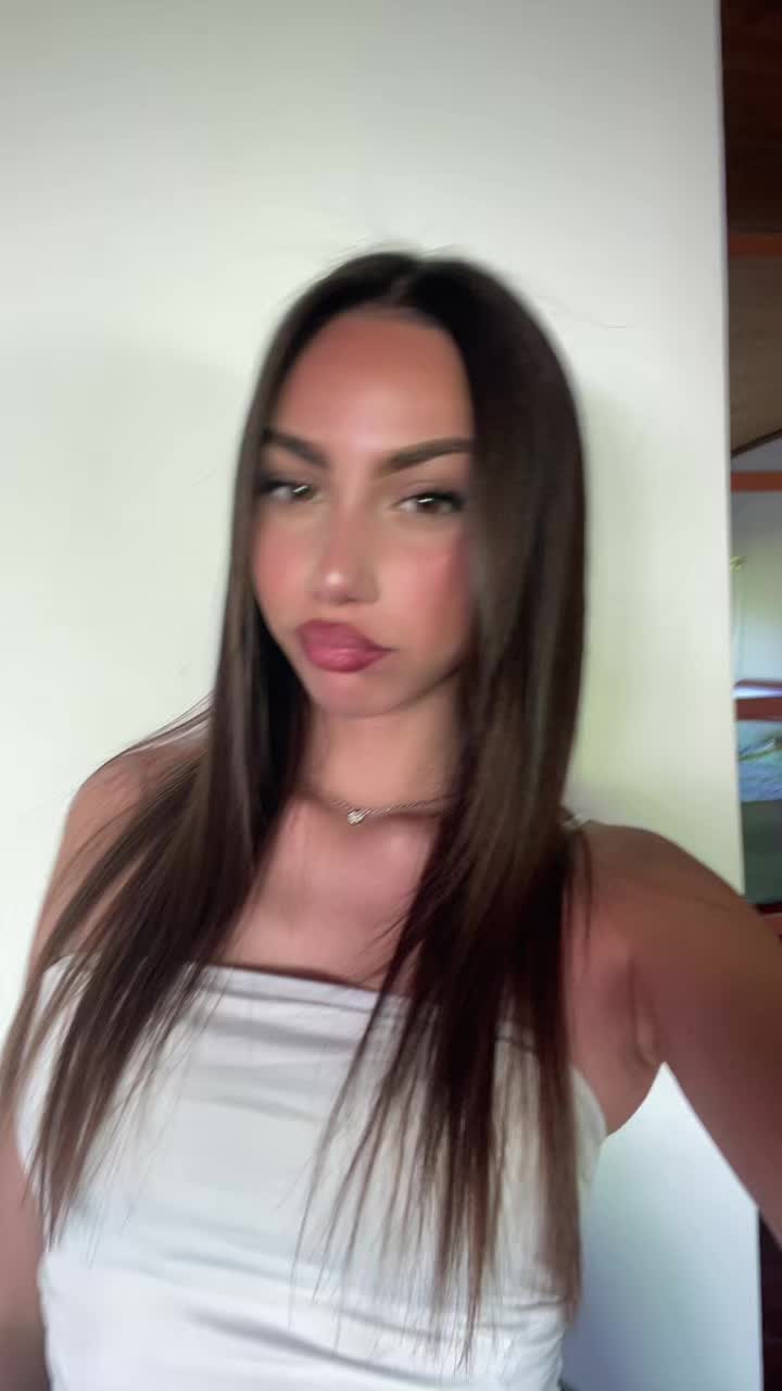 @🦋