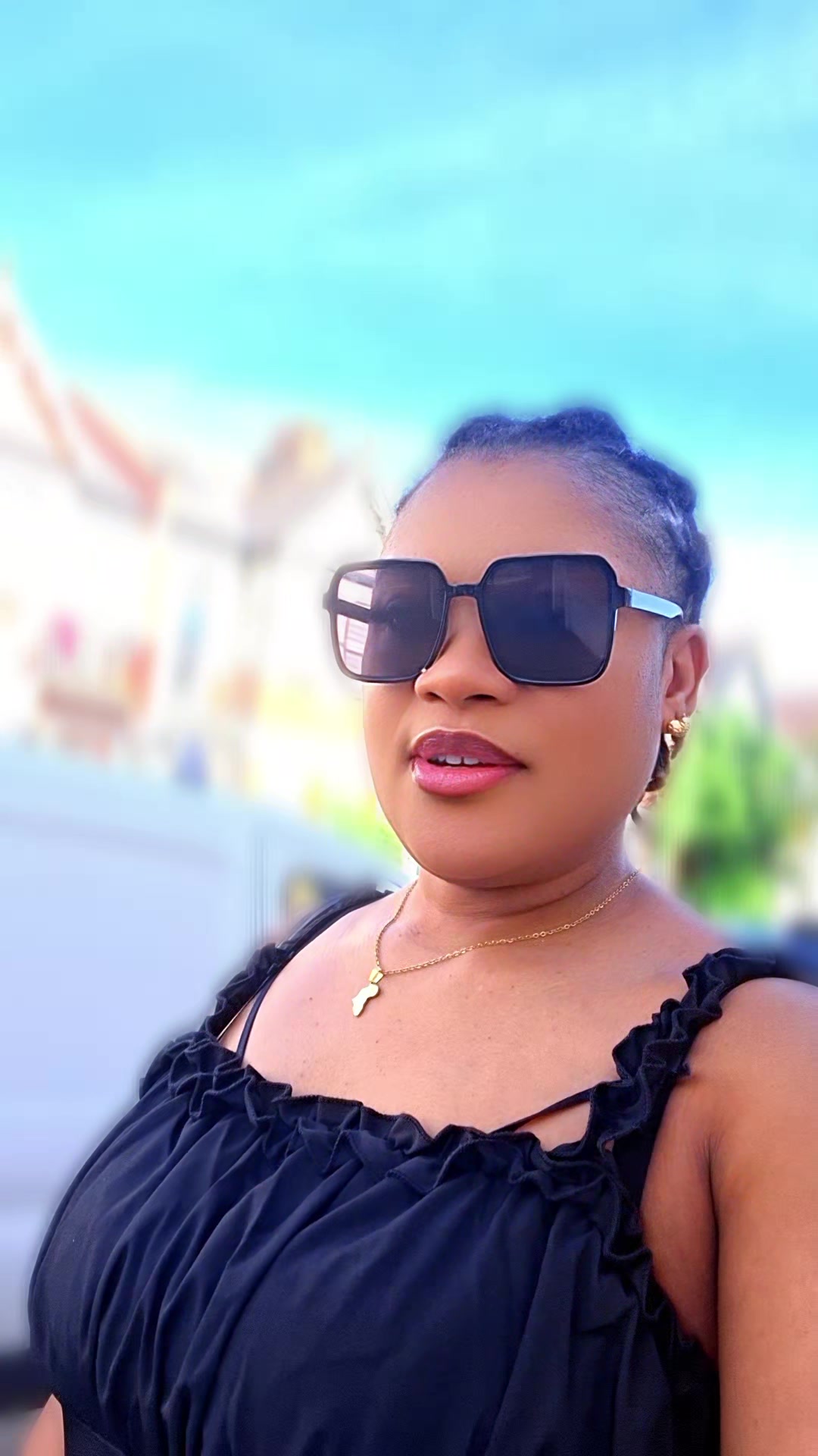 @Firstlady05