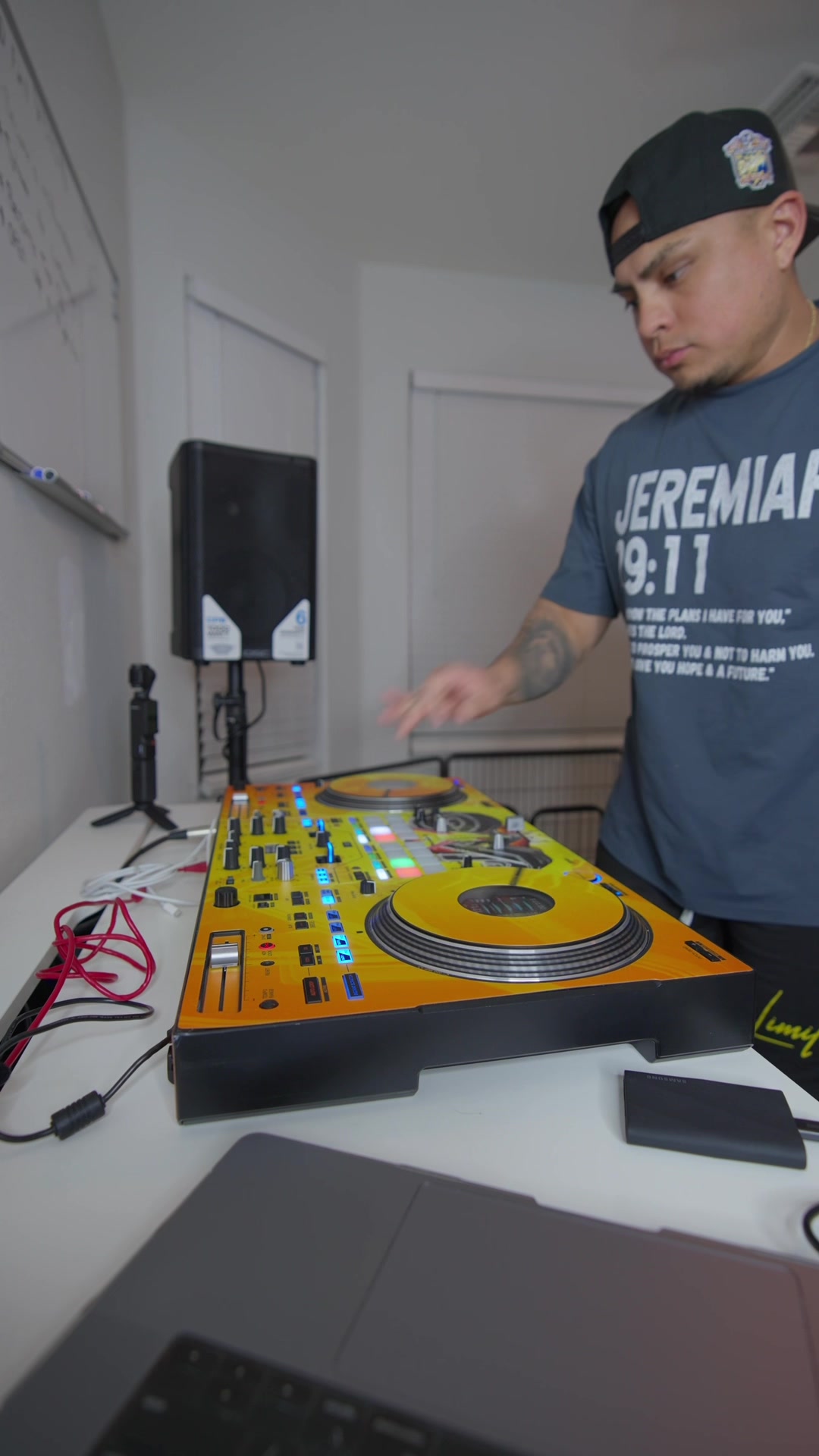 @DJ JAY-O