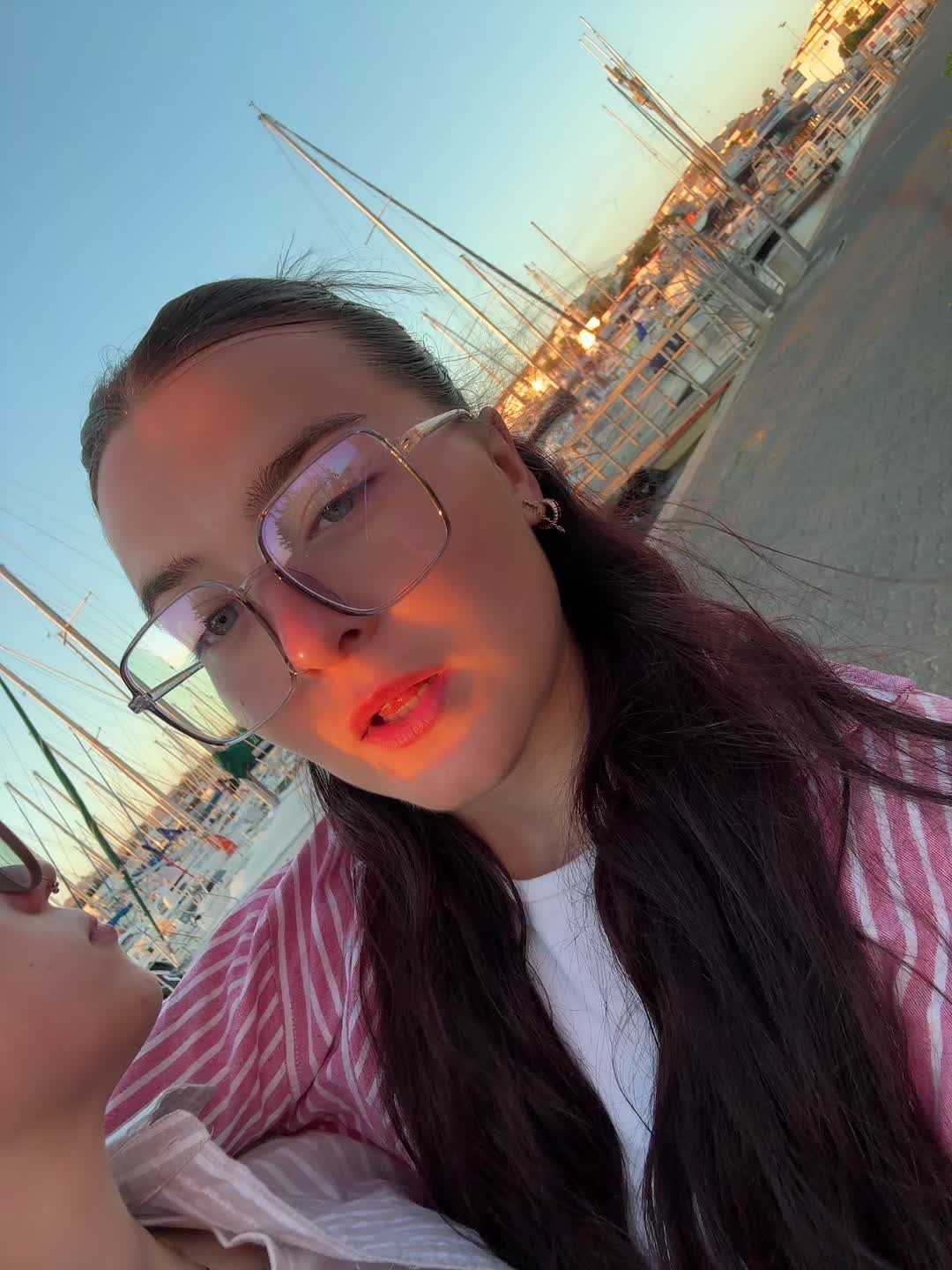 @NANA🐝