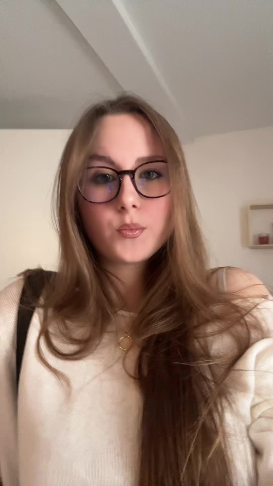 @lena.brdlr