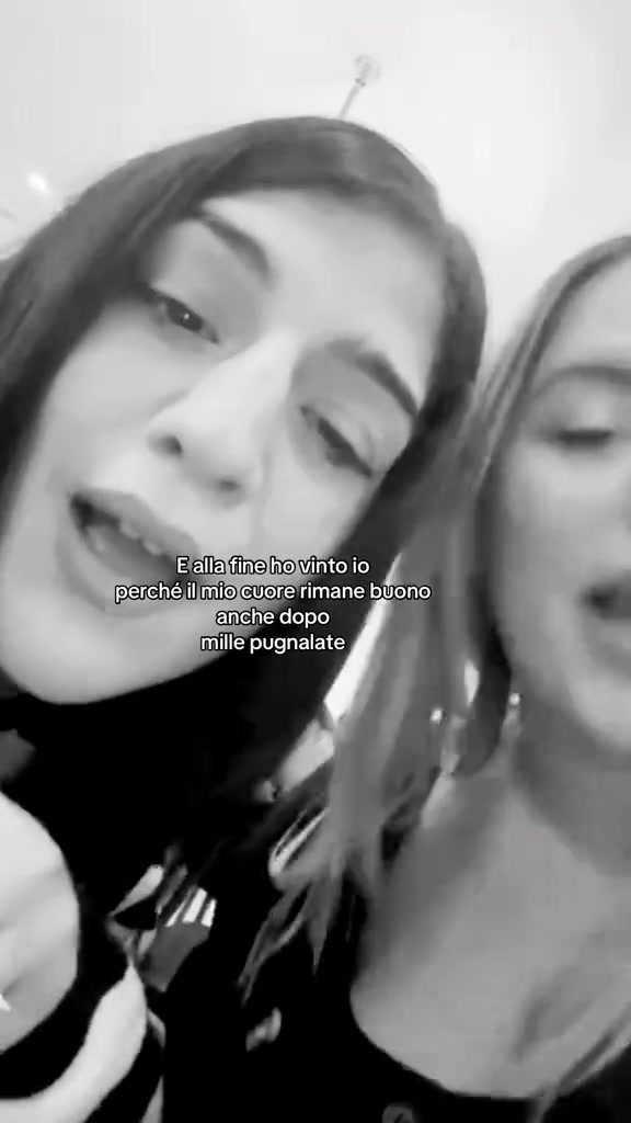 @isabelsenzala