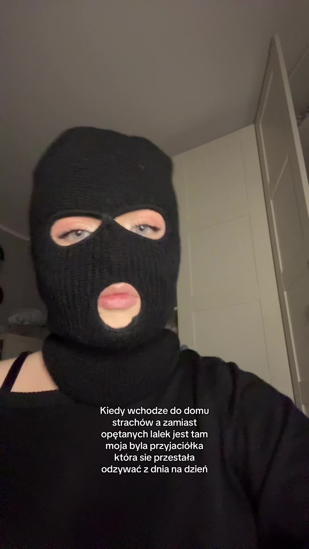 @🖤
