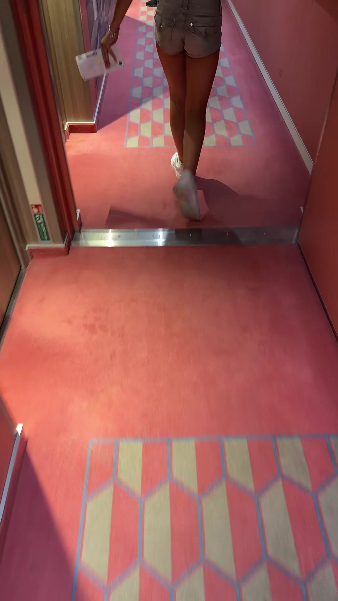 @Alina 🍒