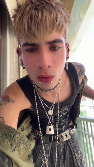 @VampirekiddoX_x