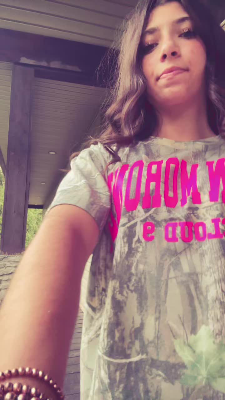 @laneyemerson