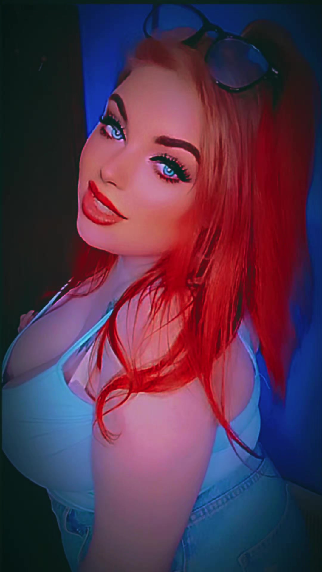 @🍒𝒮𝒽𝒶𝓃𝒶 ~𝓁o𝓊𝒾𝓈𝑒🍒