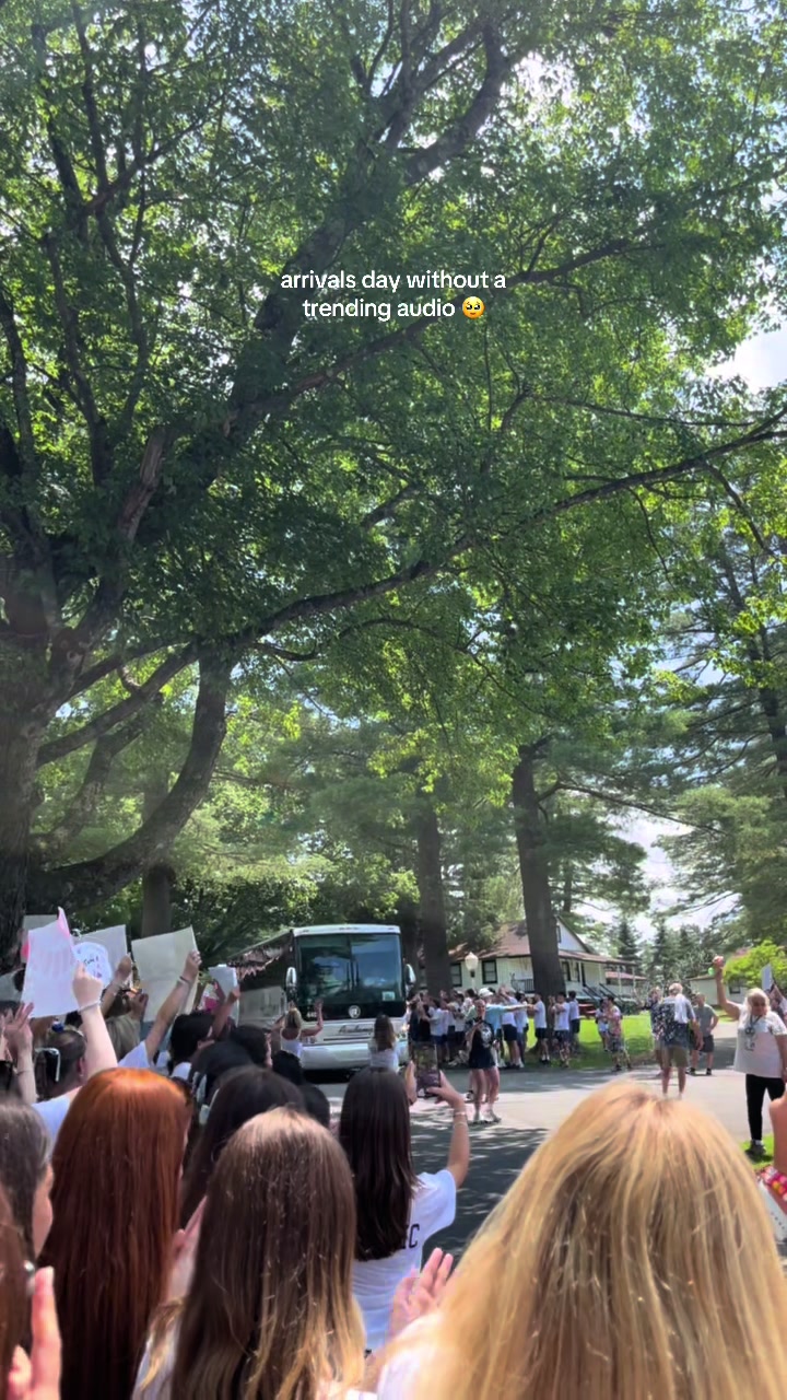 @Rosie | Summer Camp 🏕️🇺🇸✨