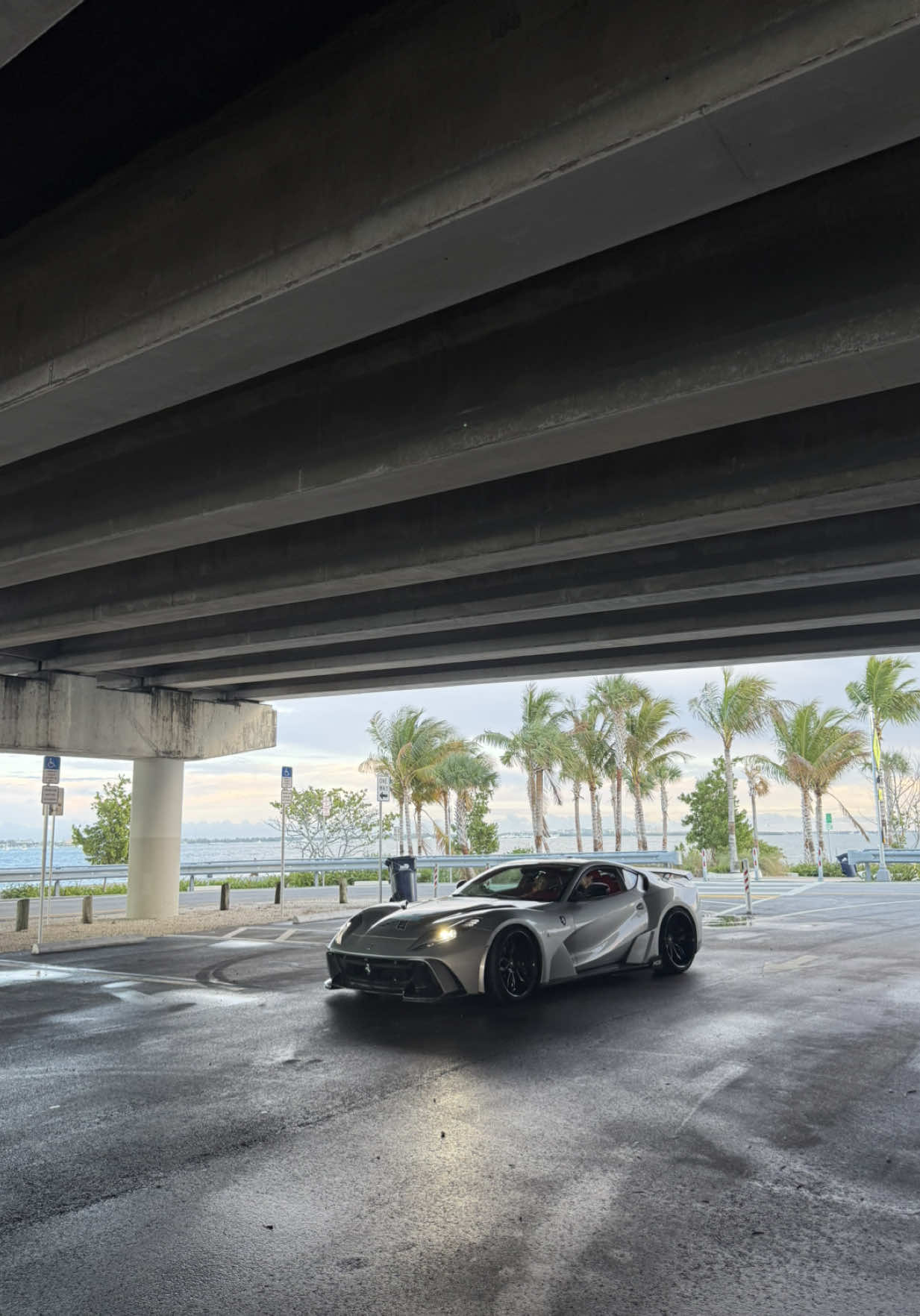 @Zonda