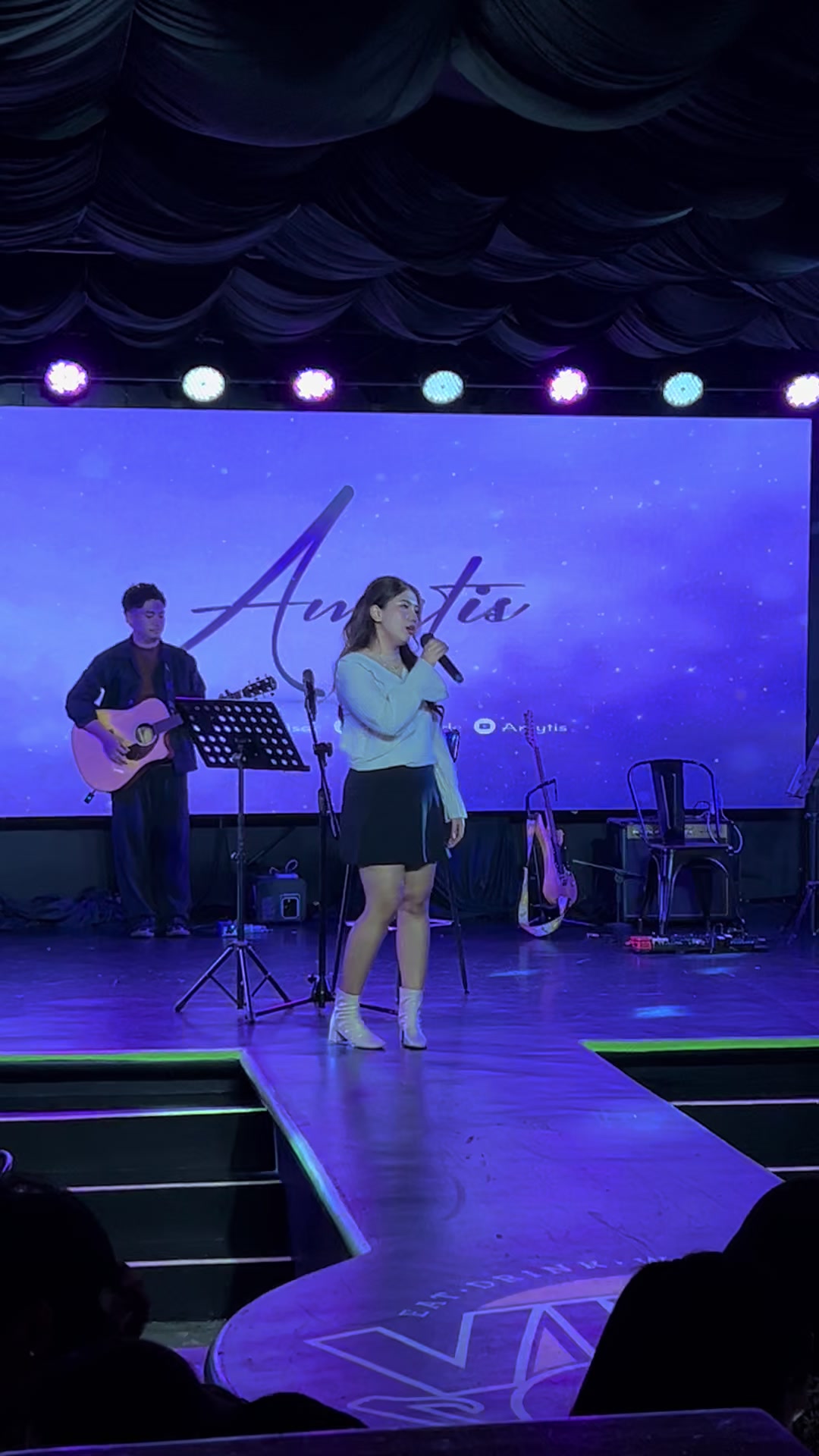 @Viva Records Corporation