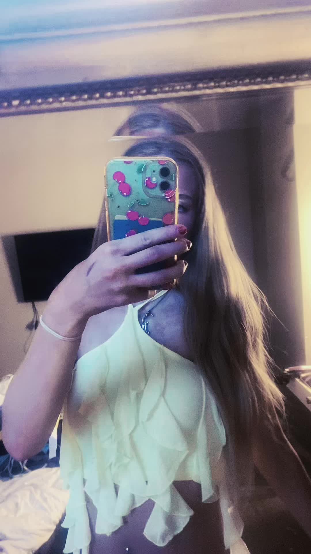 @libertylibbylib