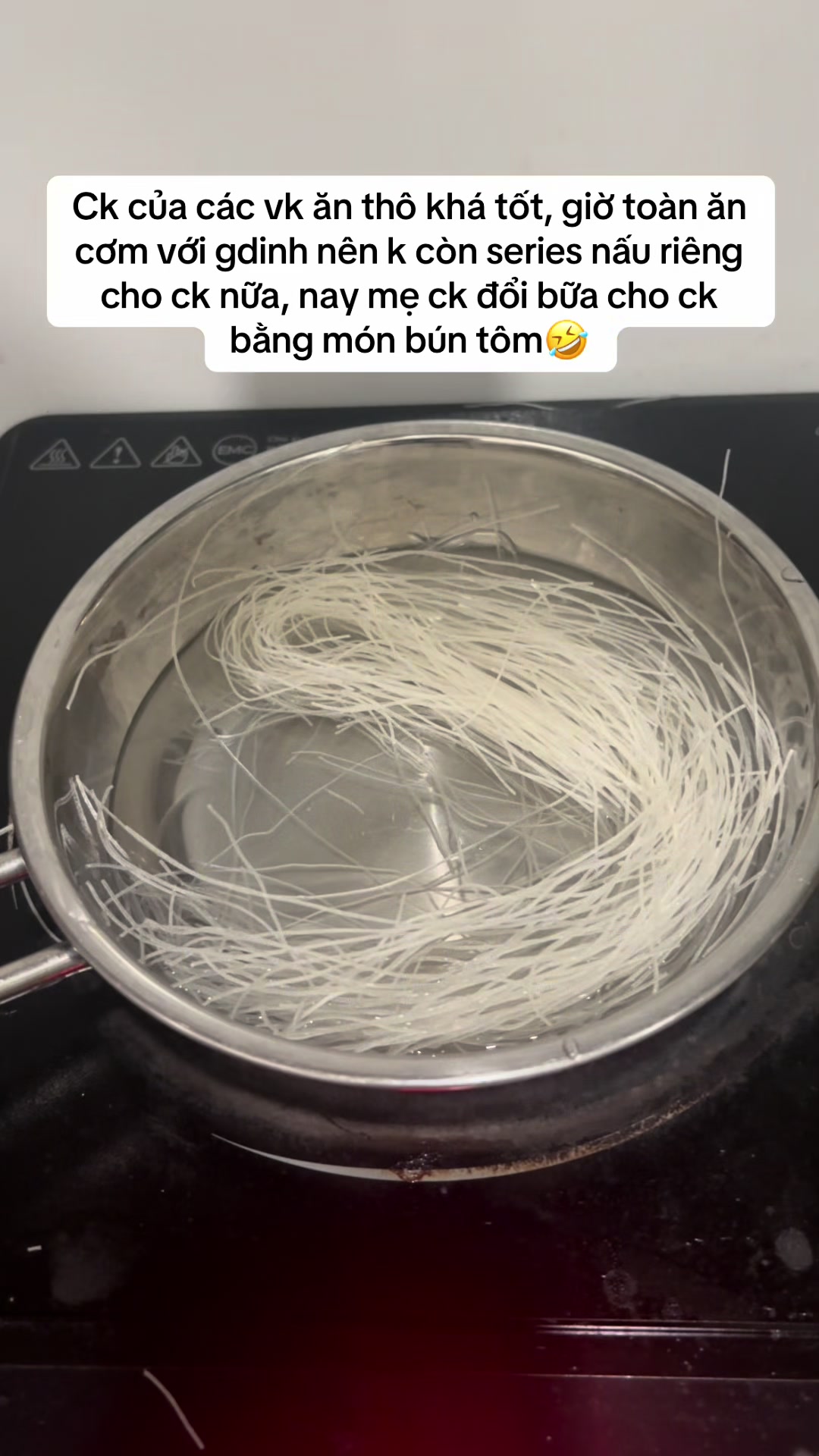 @Mẹ em b&eacute; Bơ🥑