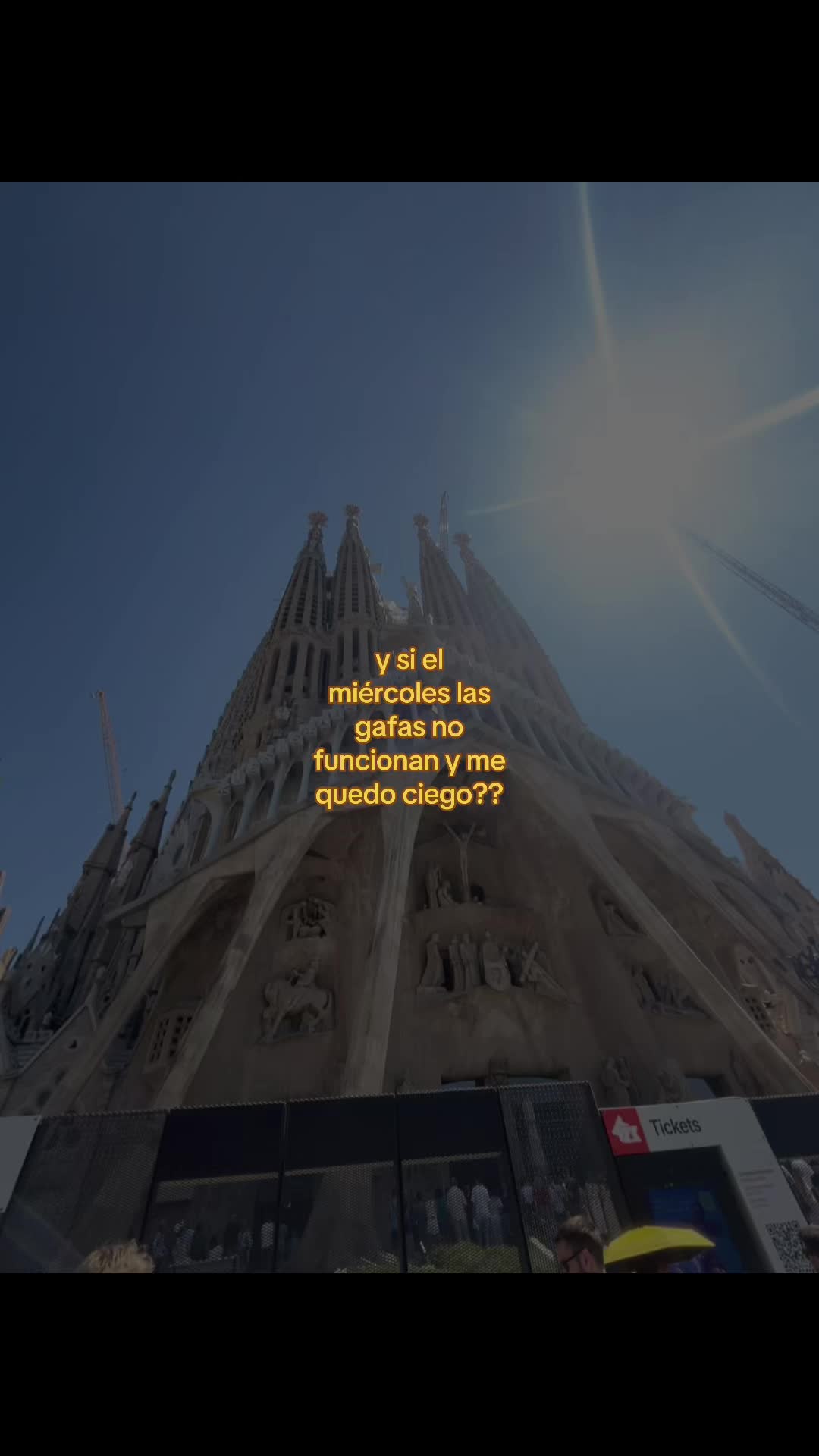@𝐀𝐥𝐞𝐣𝐚𝐧𝐝𝐫𝐨 