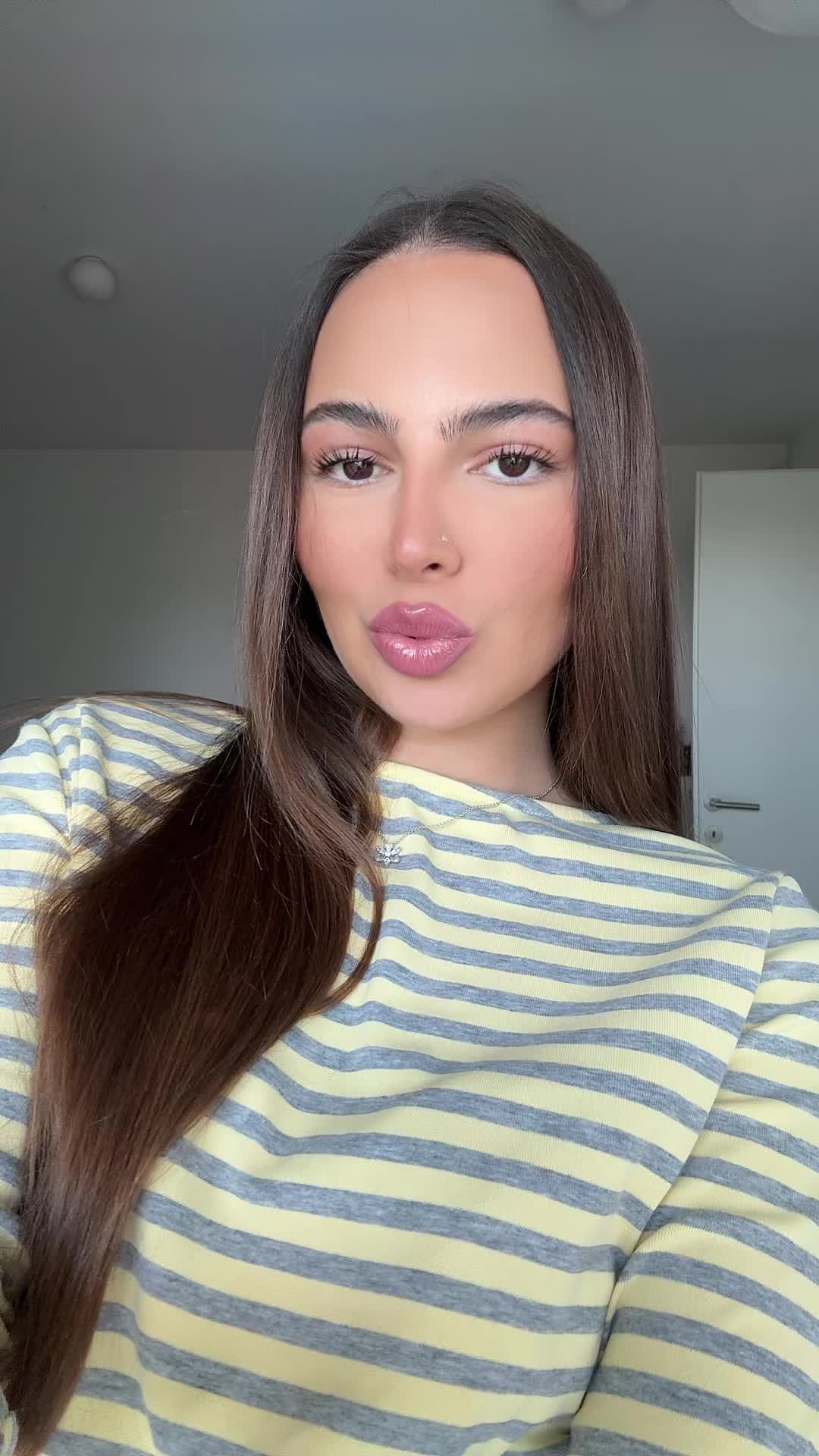 @Lejlona