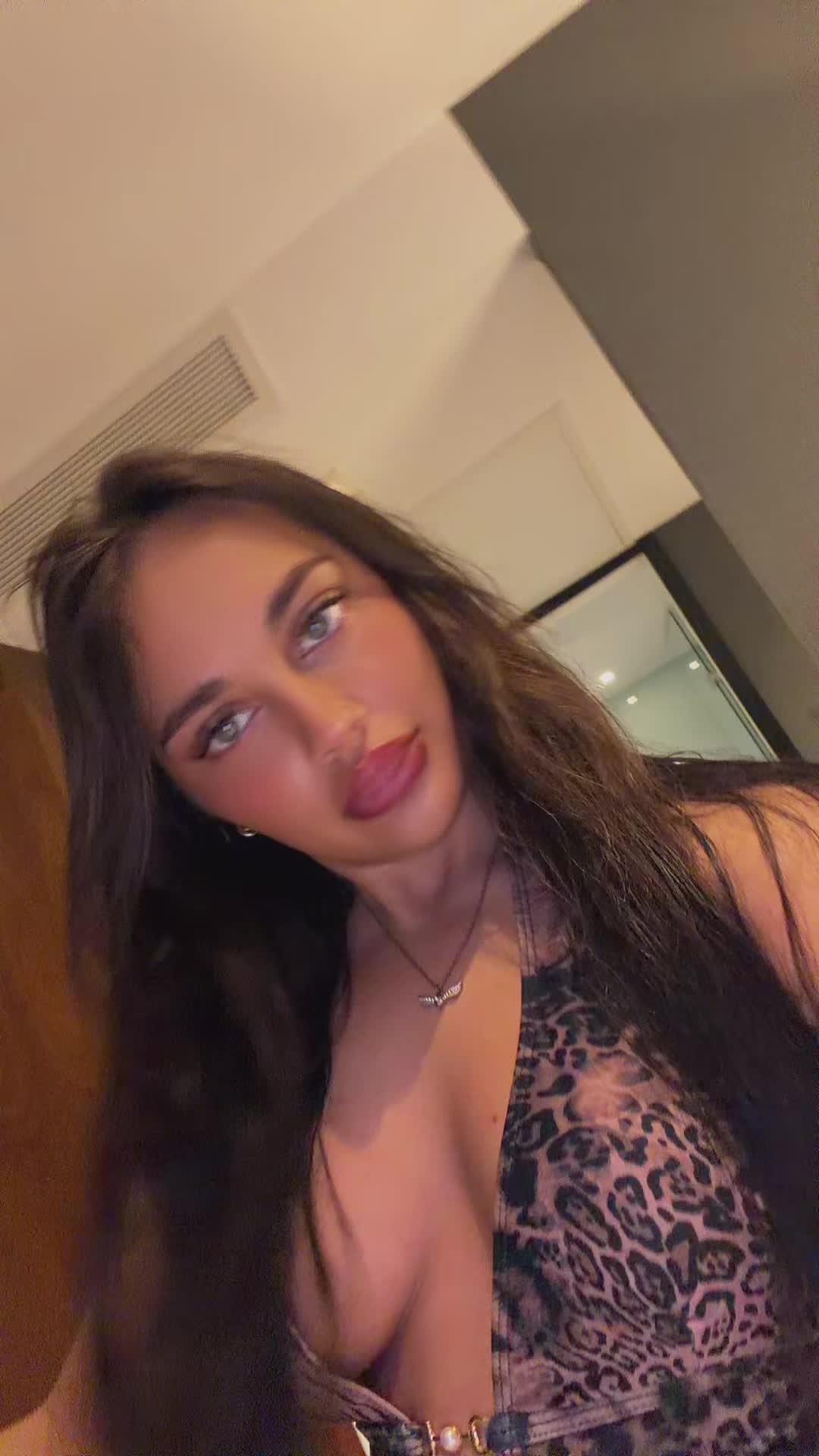 @Kaitlyn🐆