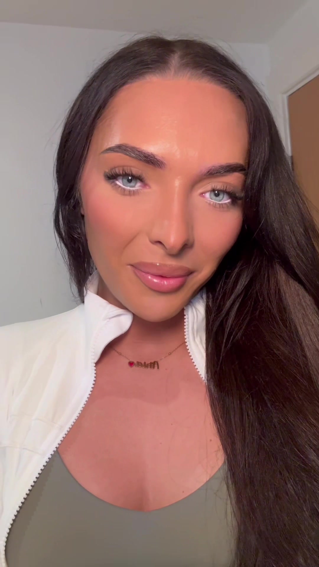 @itsariamayx