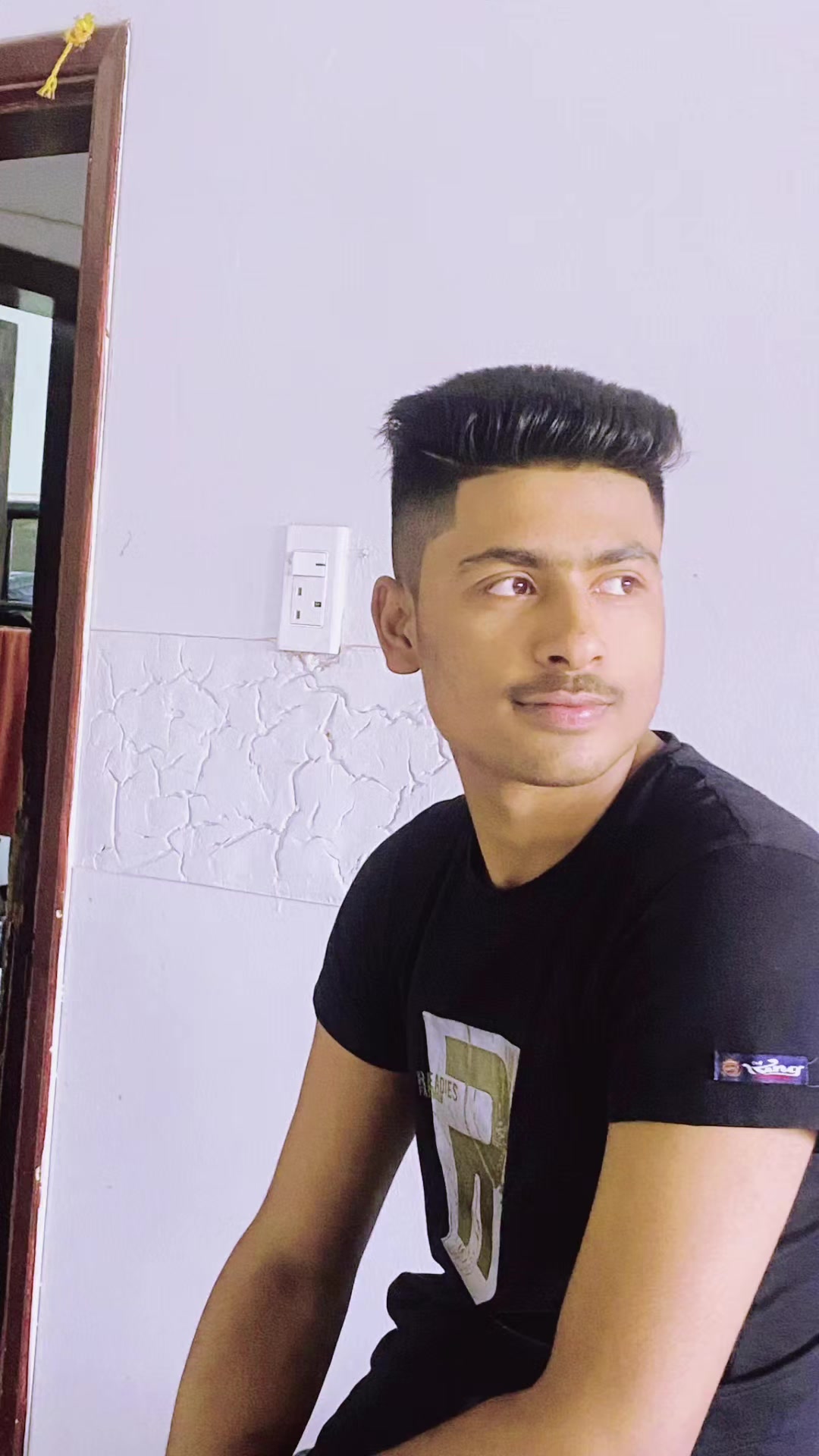 @🖤👉Its..Ariyan Ahmed নবাব ❤️