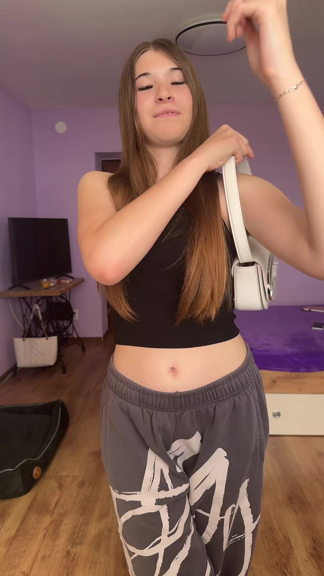 @sara