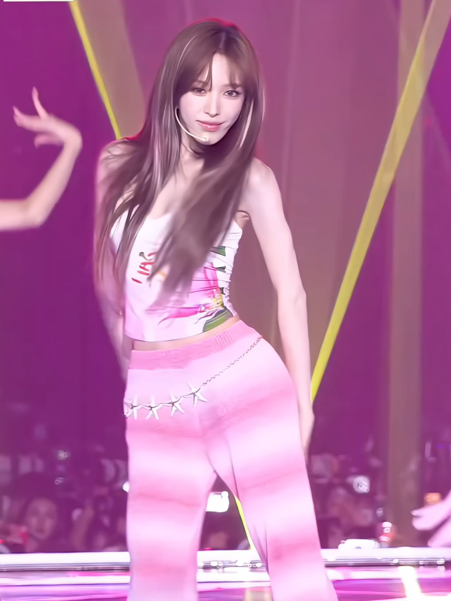 @𝐊𝐏𝟏