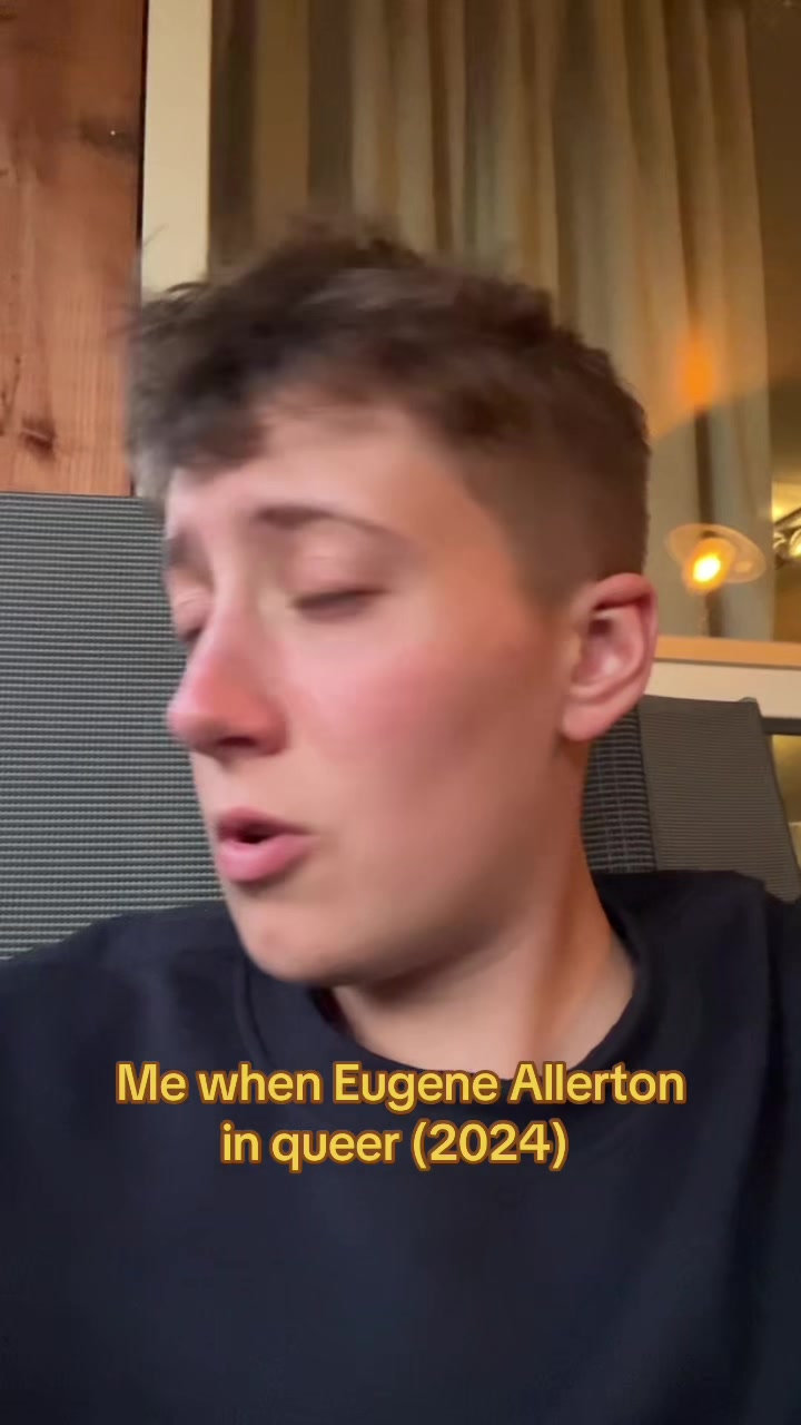 @Elly