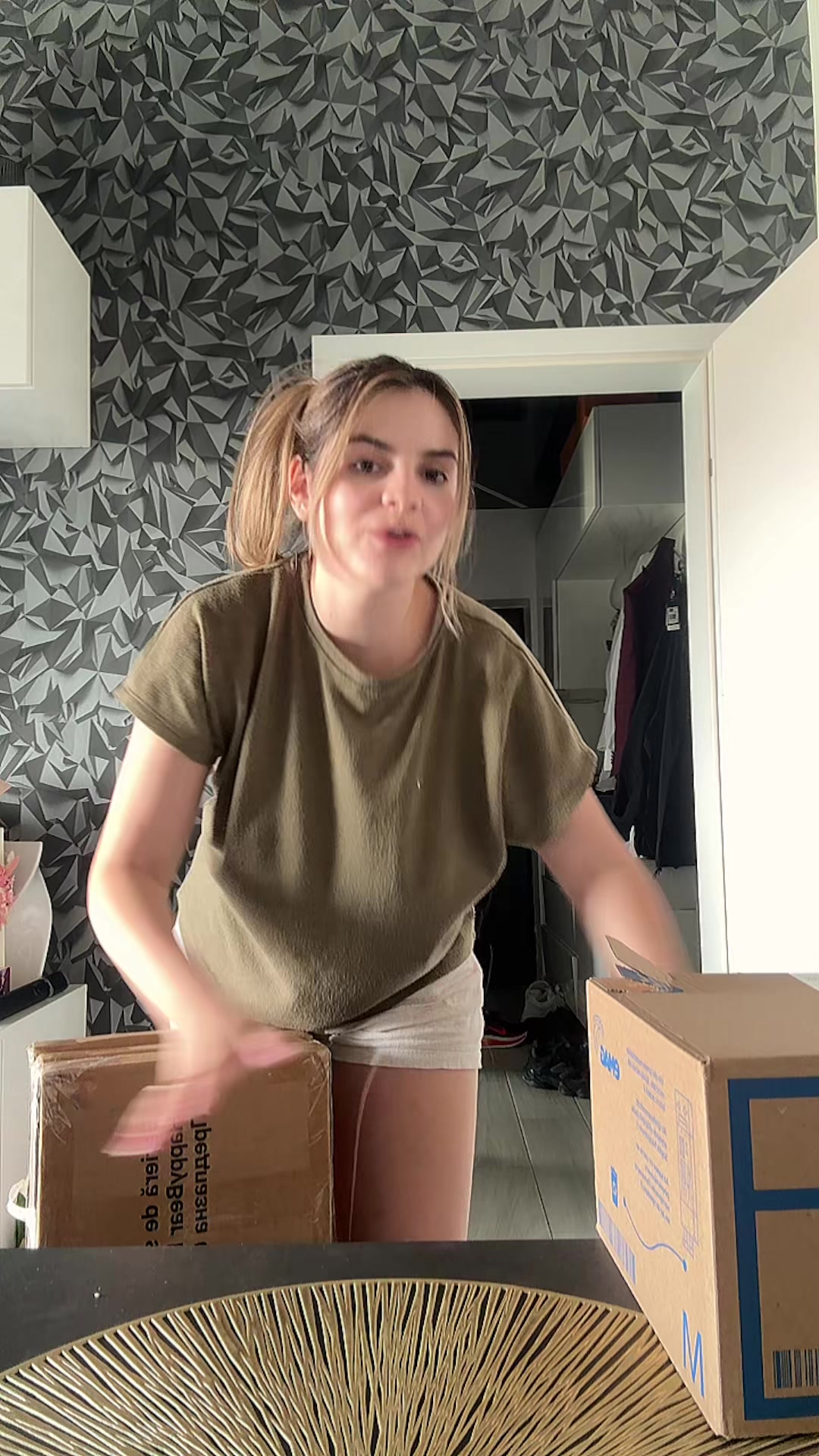 @Alexandra Balan