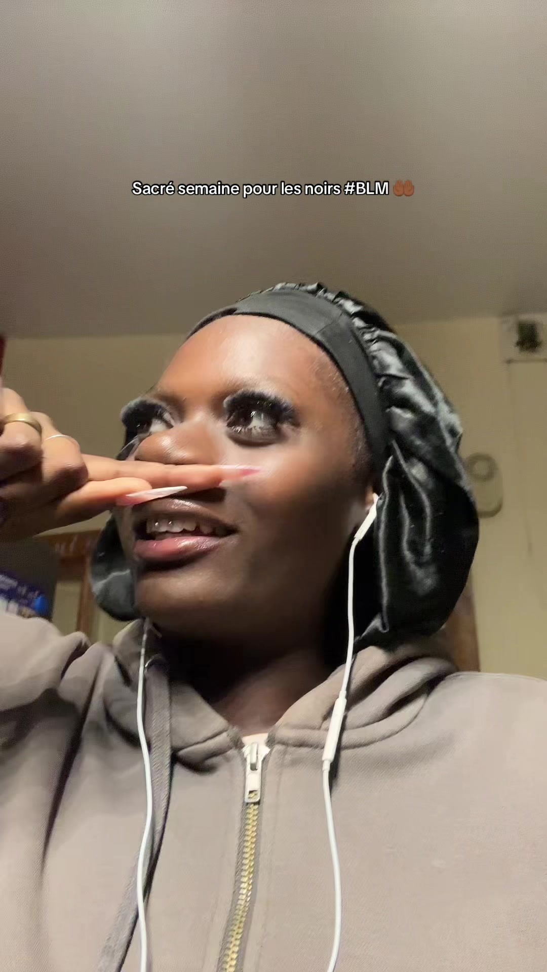 @𝐁𝐈𝐒𝐂𝐔𝐈𝐓𝟐𝐌𝐄𝐑🧜🏾&zwj;♀️