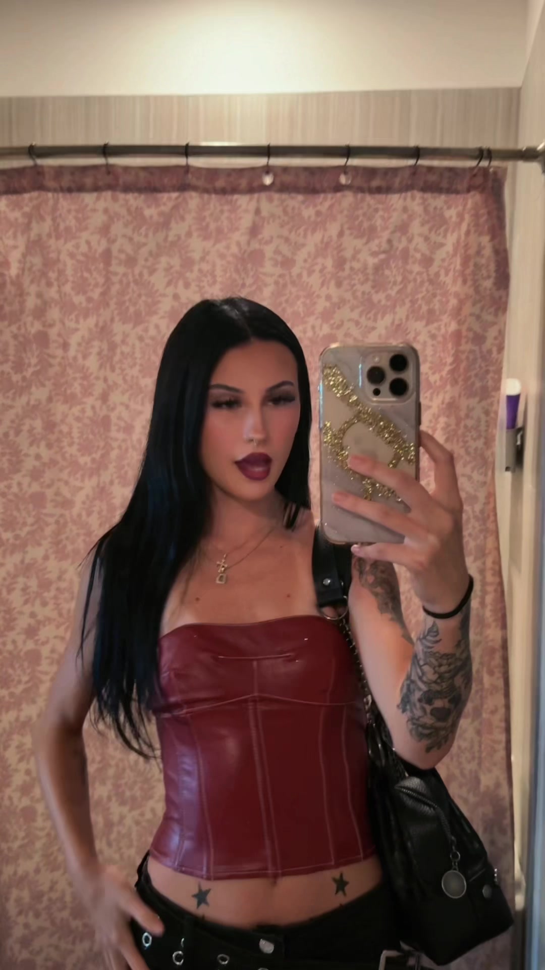 @yalfav.destynie