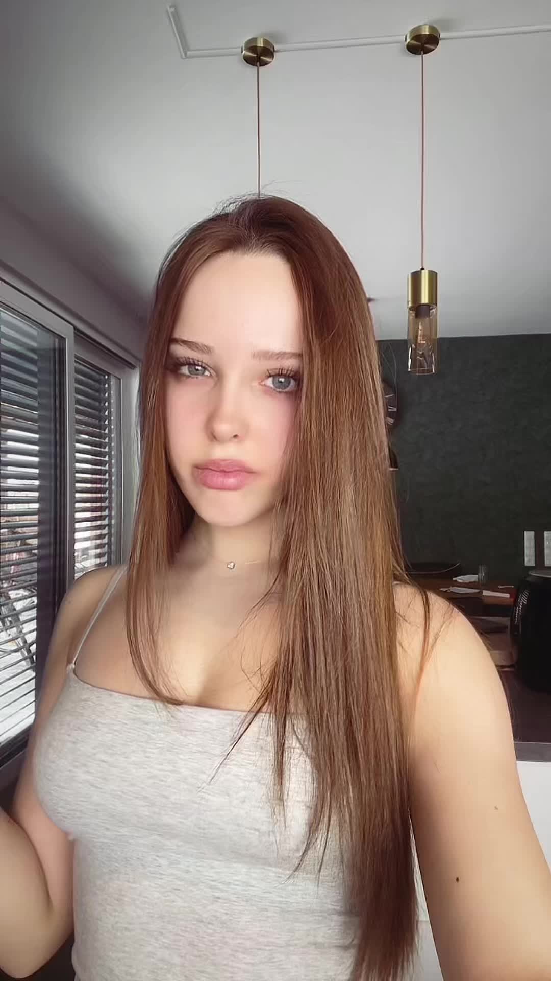 @Valeria