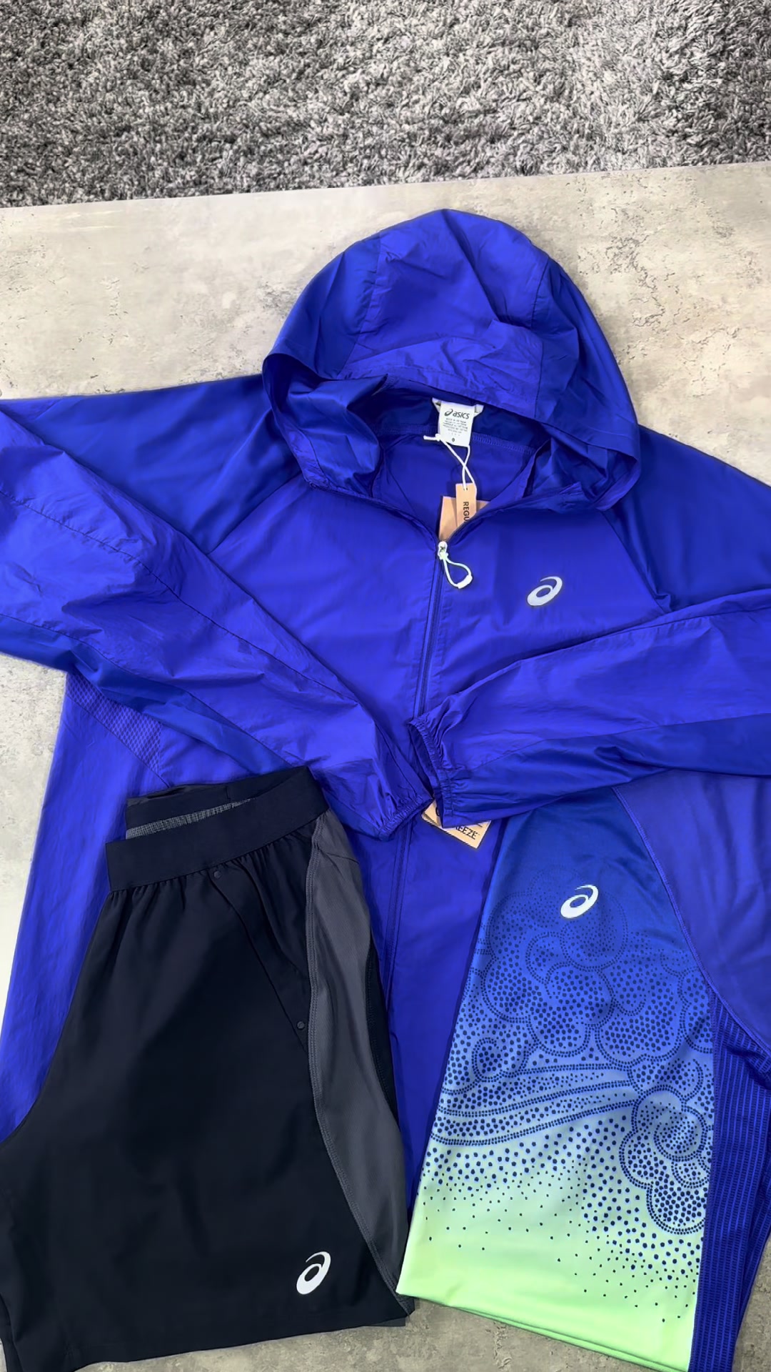 @Latesttrendzzuk