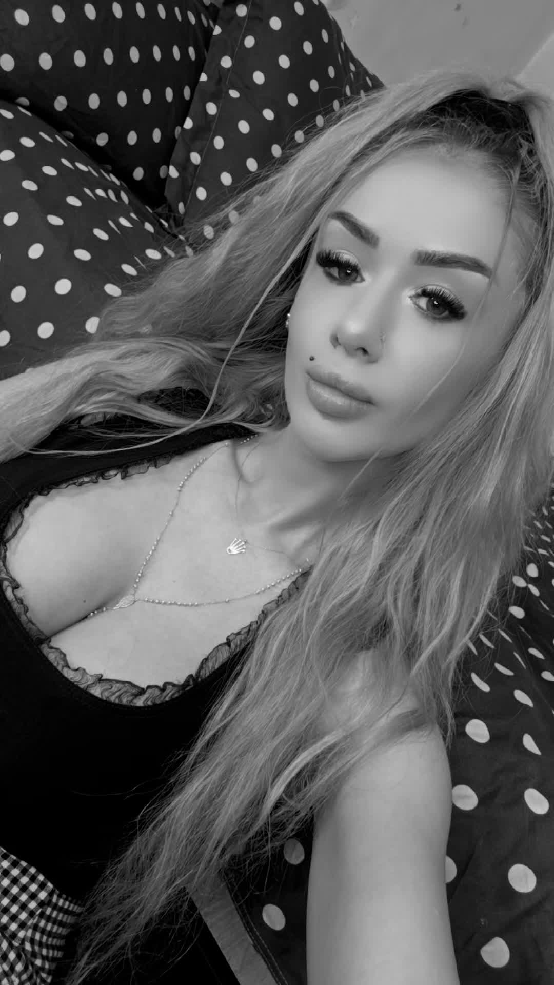 @𝑅𝑜𝑥𝑎𝑛𝑎_𝐼𝑜𝑛𝑒𝑠𝑐𝑢💎
