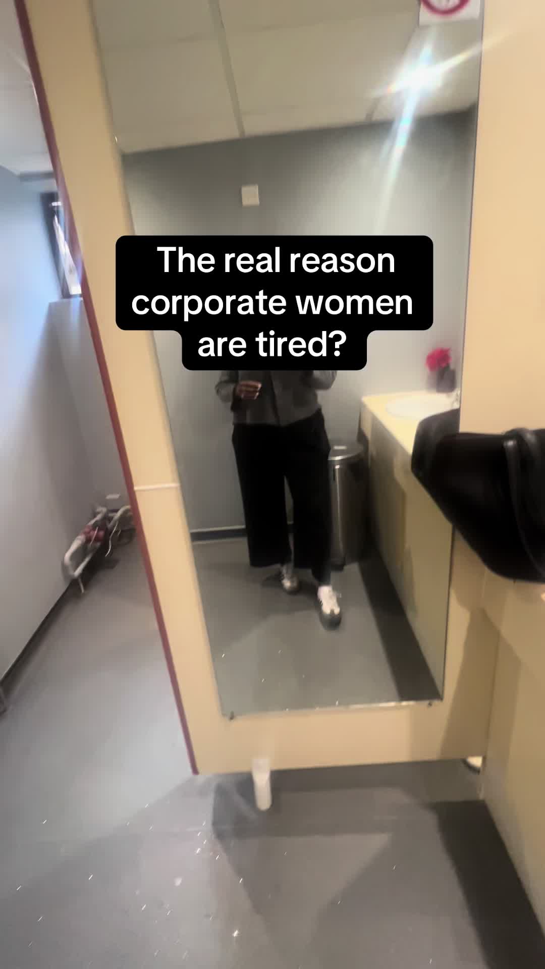 @Corporate Girl Side Income