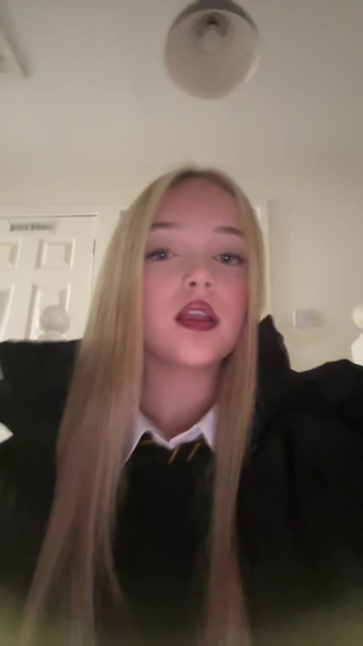 @𝒶𝓁𝒶𝓃𝓃𝒶𝓈 𝓅𝓇𝒾𝓋𝓋