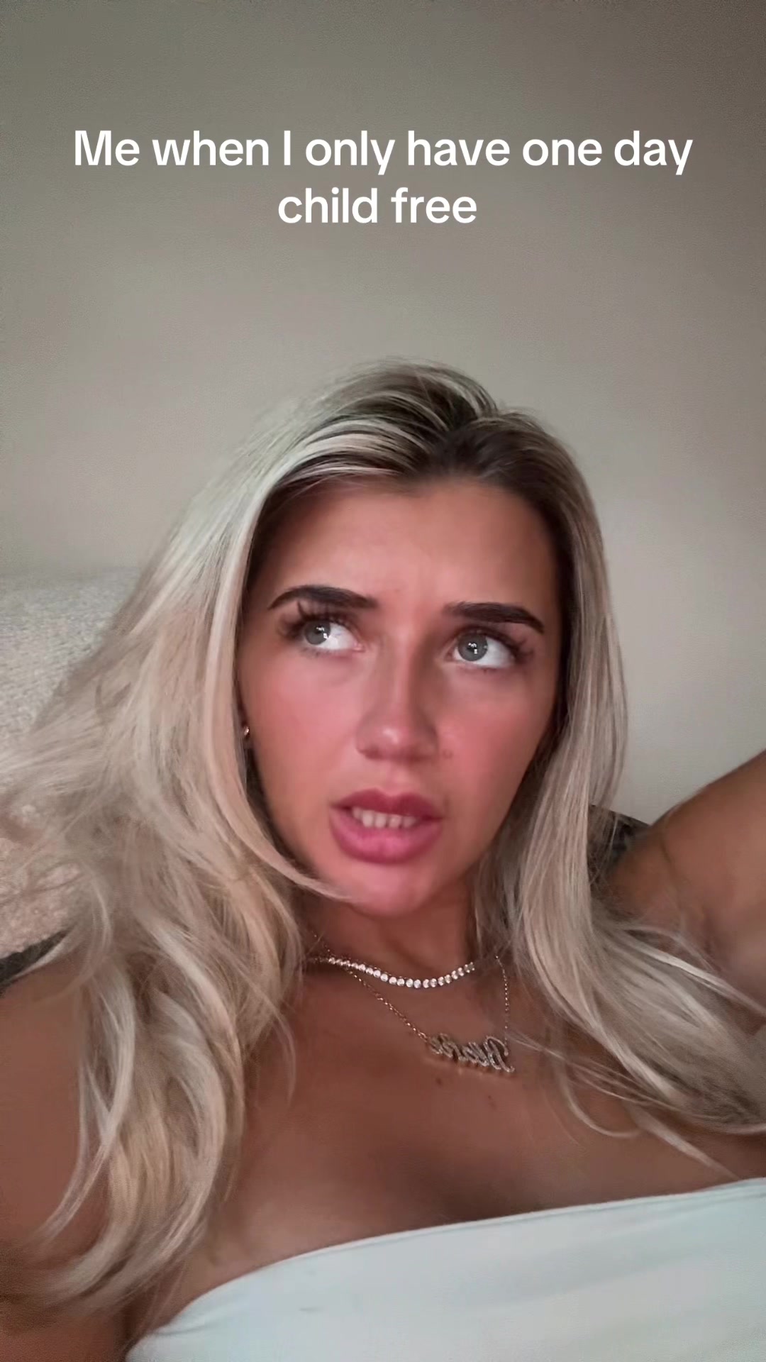 @LeighaClarke