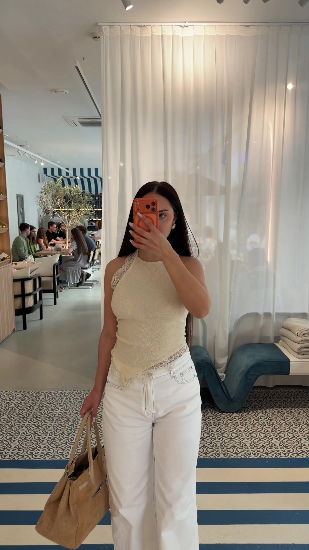 @Tina Azarenok