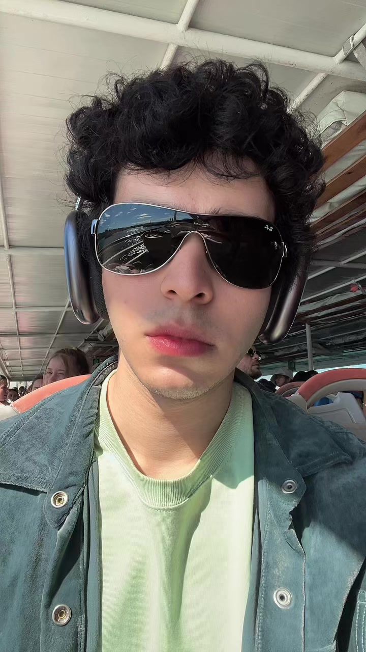 @👁️&zwj;🗨️