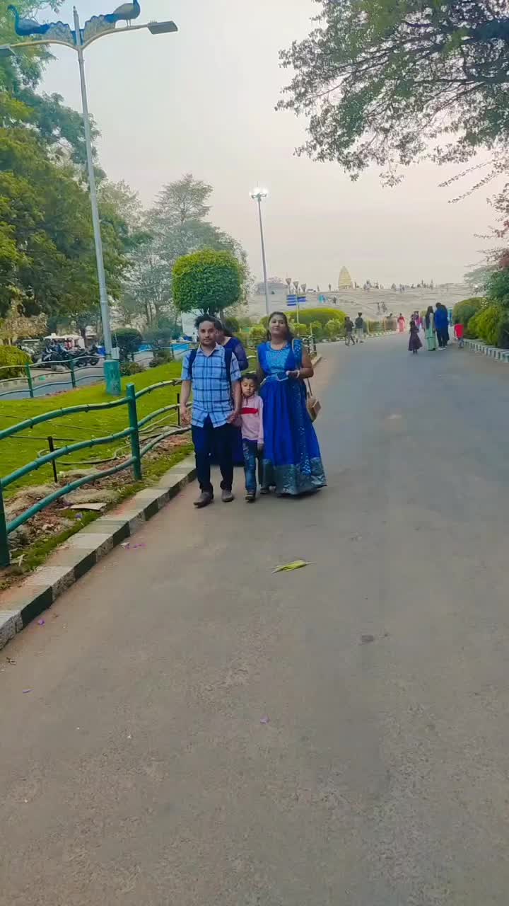 @roshnithapa3818