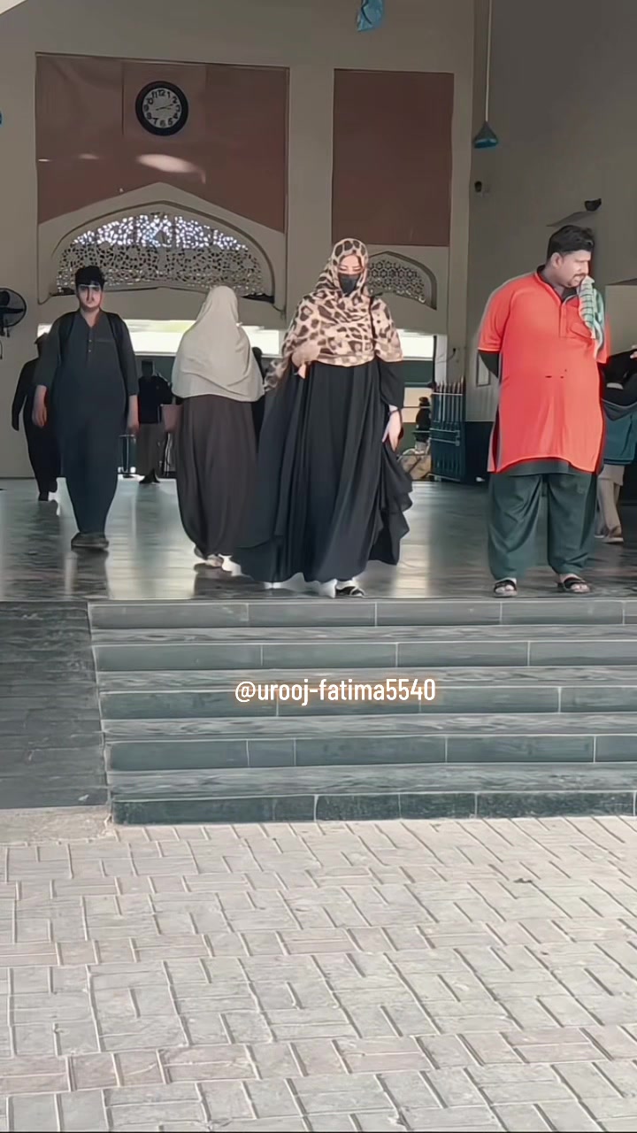 @urooj