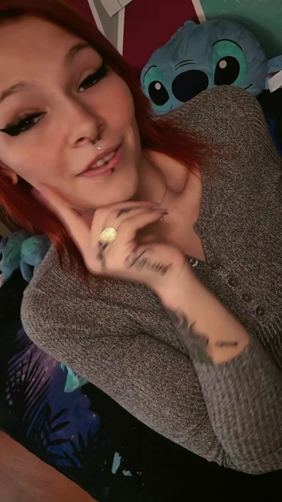 @Angelina🦊💋