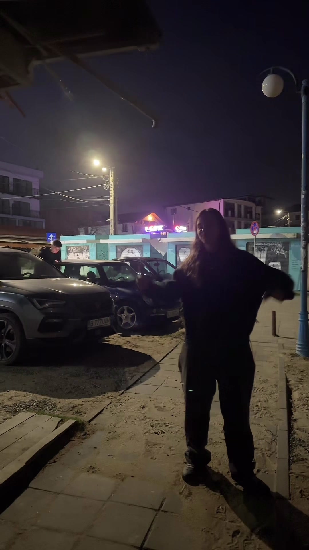 @oana