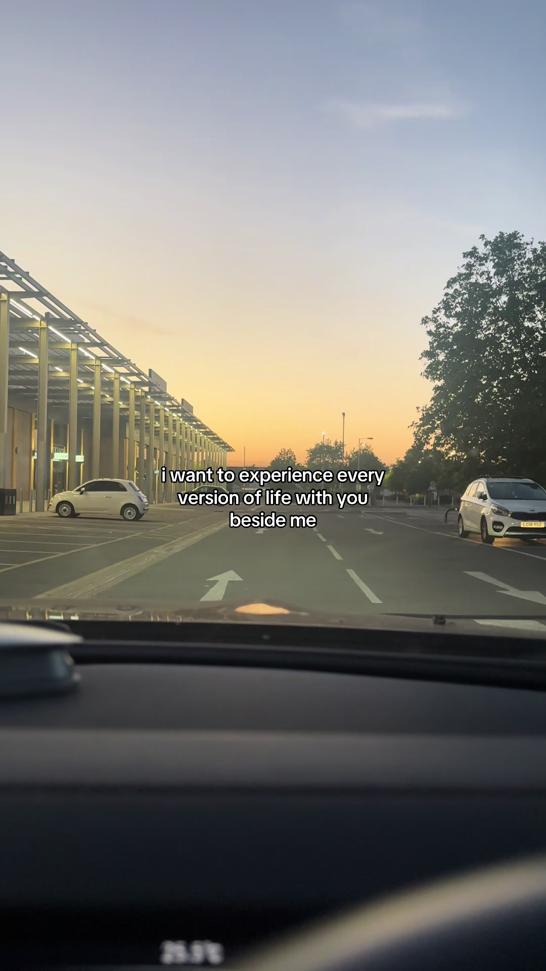 @MoOD.Words