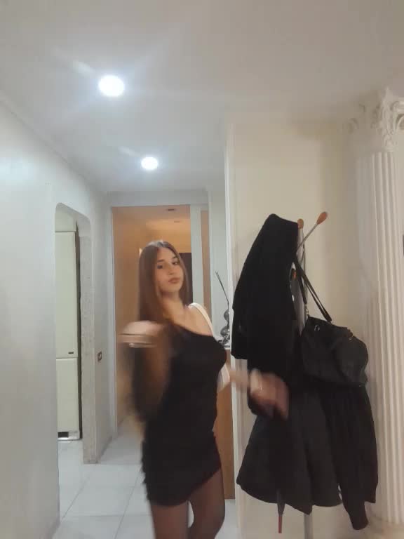 @𝑬𝒍𝒊𝒔𝒂💎
