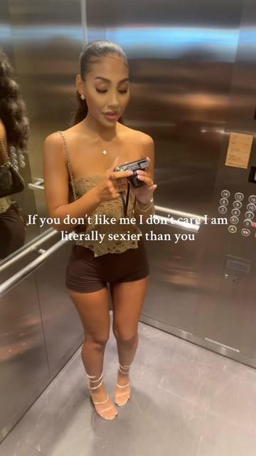 @natayalouise