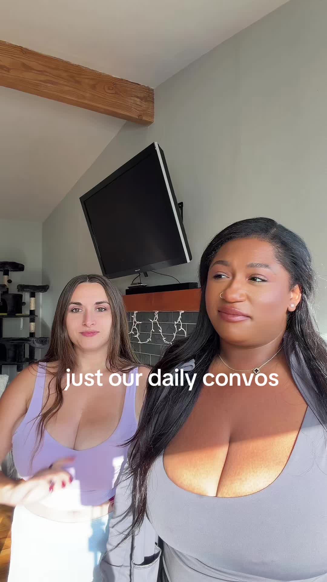 @big boob besties