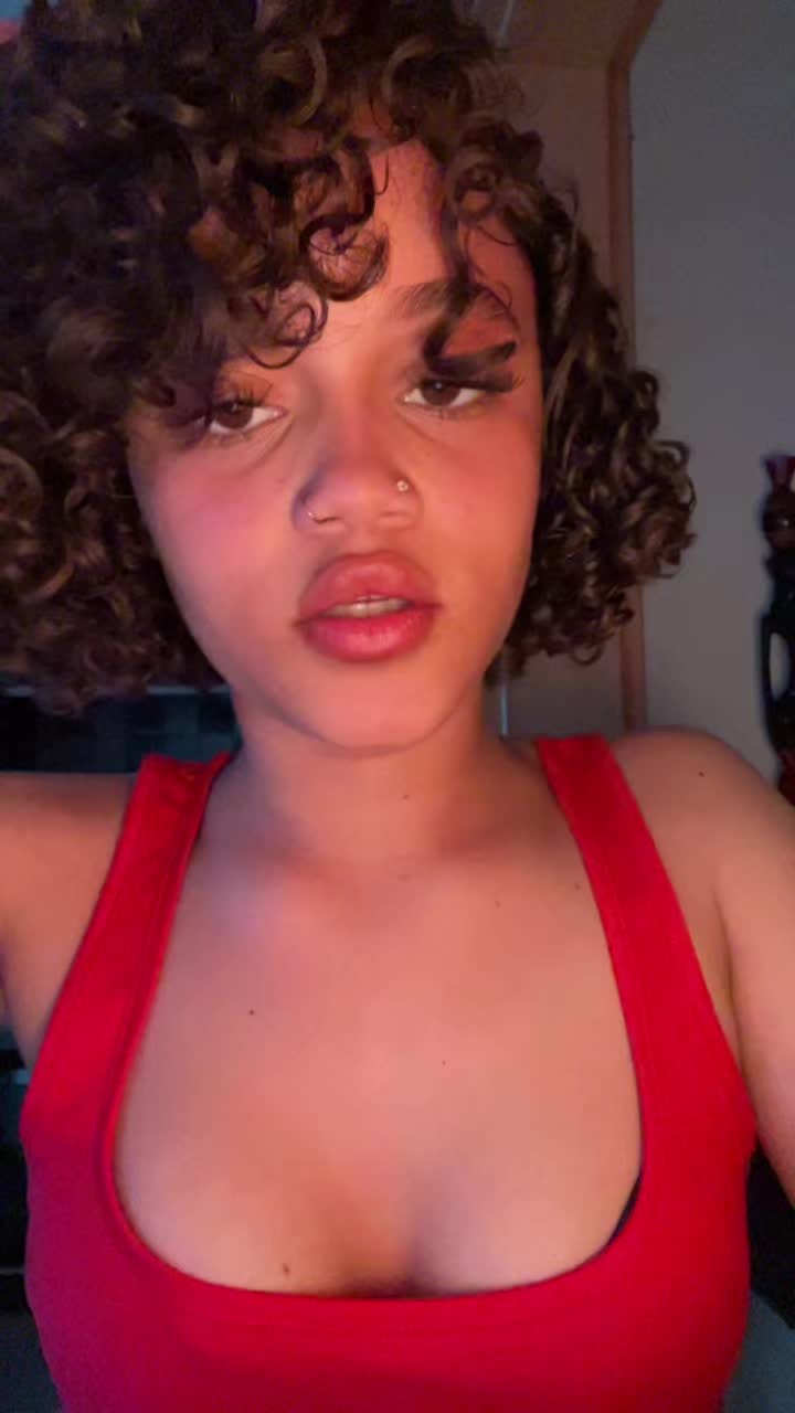 @Nicia Monteiro🇨🇻