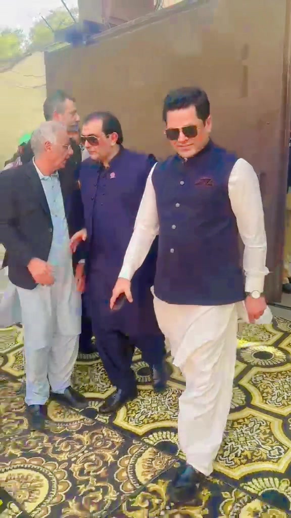 @Zubair Ghangra