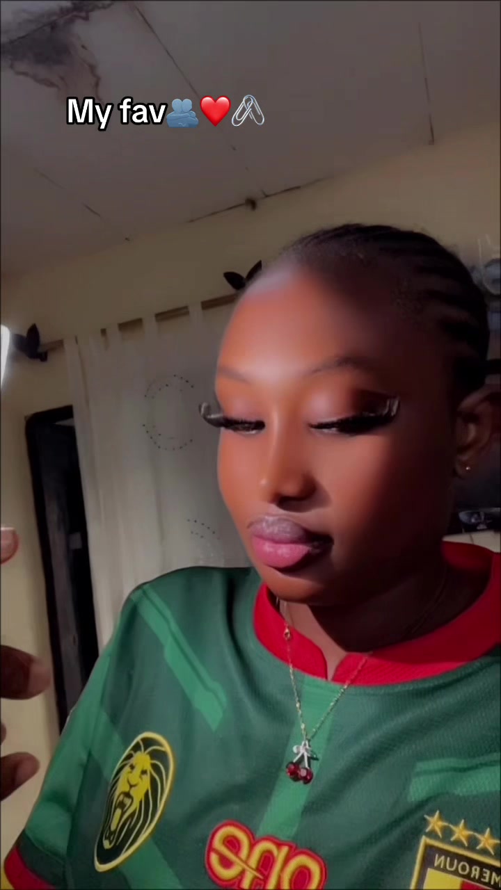 @Jenny🦋꧂🍒(nails and lashes)
