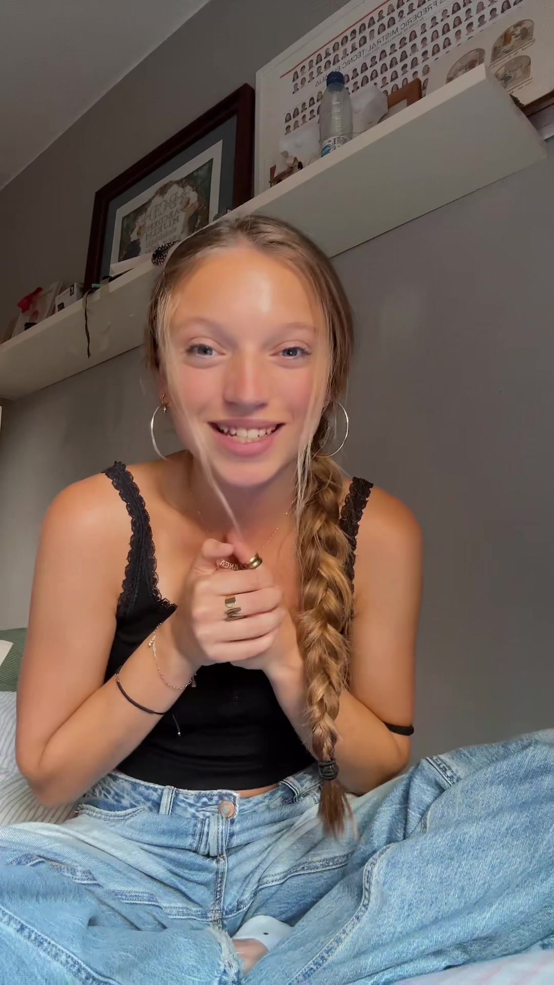 @MERYYY