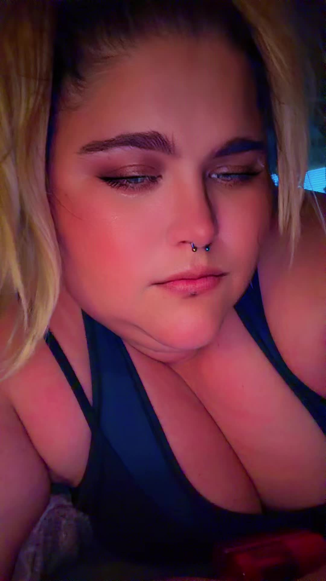 @Devil_angel_08